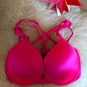 Victoria's secret very sexy push-up bra 💓